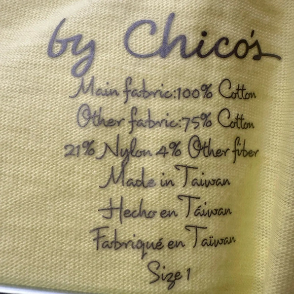 Chicos Emma Eyelet Inset Top Short Sleeve Yellow Scoop Neck Size 1 / Medium NWT - Picture 3 of 5